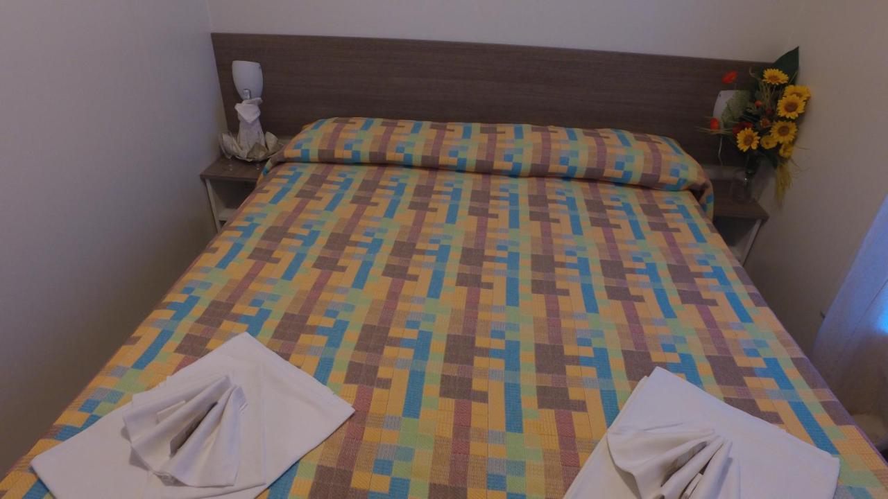 Villaggio Santo Stefano Весте Екстериор снимка