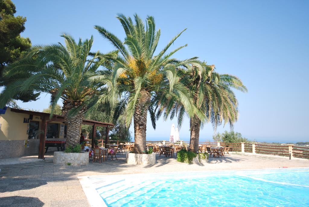 Villaggio Santo Stefano Весте Екстериор снимка